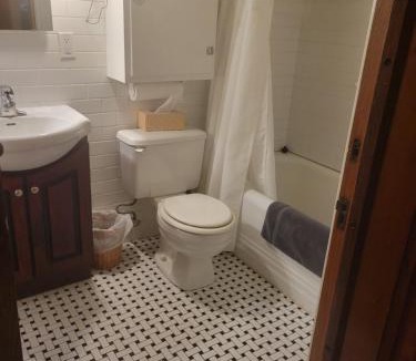 Waterloo Bed & Breakfast | The Weis Mansion Bed and Breakfast