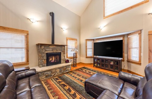 Bozeman House | The West Wind