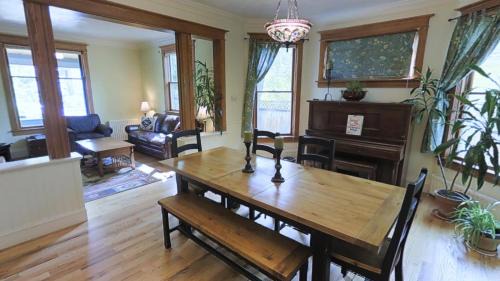 Bozeman House | This Restored 1910 Craftsman 4-Bedroom Home Offers The Best Of Bozeman!