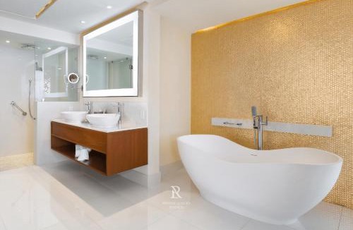 San Jose del Cabo Resort | Three Bdr Penthouse Ocean Front-Villa La Valencia