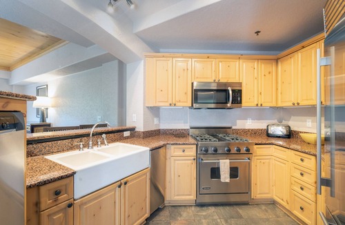 Mountain Village Condo | Three Bedroom within the Conde Nast Top 100 Resort in the World Franz Klammer Lodge