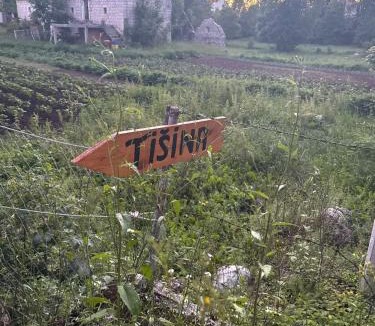 Savnik Ski Chalet | Tišina