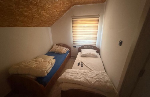 Niksic House | Tickon