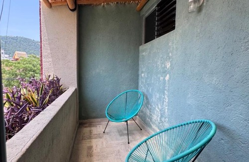 Costa Azul Apartment | Tiki’s Penth