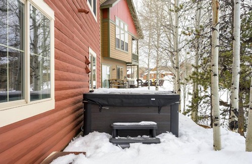 Silvercreek House | Timber Court