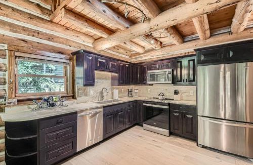 Timbercreek Lodges House | Timber Creek #B10