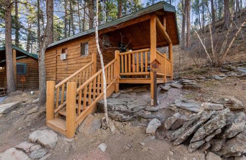 Rapid City House | Timber Ridge Cabin: Rustic Getaway