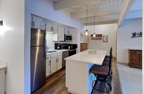Snowmass Village House | Timberline Condominiums 1 Bedroom Standard Unit A1B
