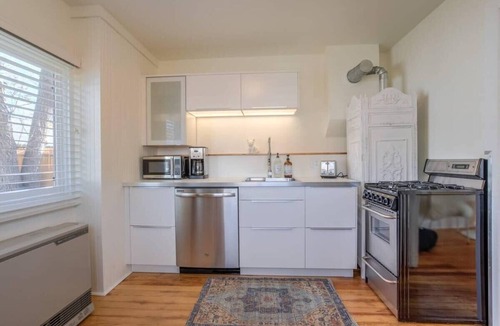 Central Colorado Springs House | Tiny cottage w/relaxing porch near Olympic Center