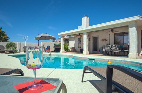 Lake Havasu City House | Tom Tom Beats Pool Home Retreat