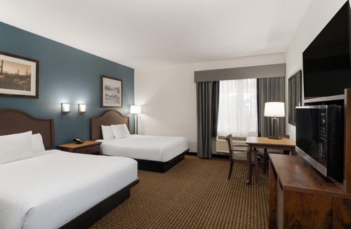 Tombstone Hotel | Tombstone Grand Hotel, a Baymont by Wyndham