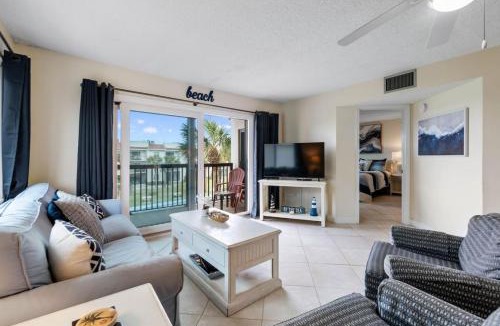 Butler Beach Apartment | Top-Floor End Unit with Ocean & Pool Views | Gated Beachfront Resort Near St. Augustine