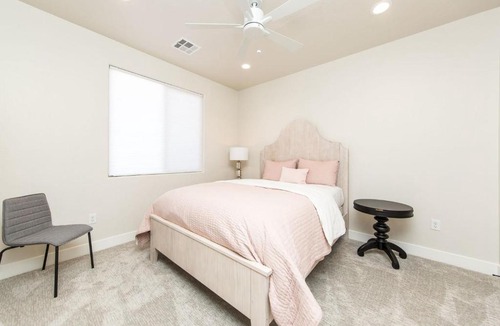 Washington House | Town Center 2387 Red Canyon Family Home 2