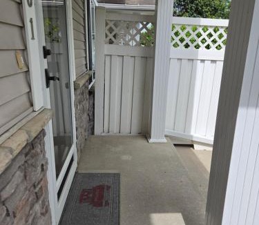 West Des Moines Apartment | Town house