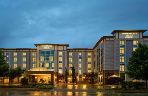 Springfield Hotel | TownePlace Suites by Marriott Springfield