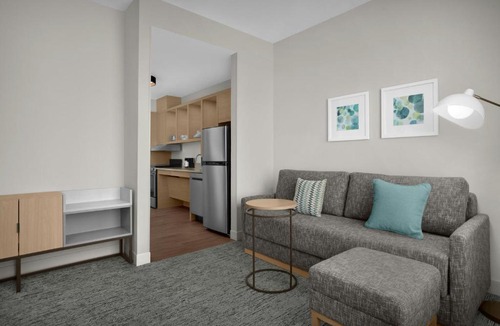 Palmdale Hotel | TownePlace Suites by Marriott Palmdale