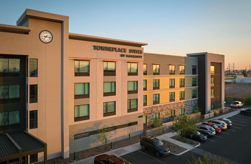 Tempe Hotel | TownePlace Suites by Marriott Tempe