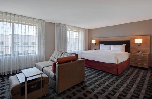 Las Vegas Hotel | TownePlace Suites Las Vegas Airport South