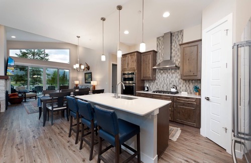 Purgatory House | Townhome across from Purg- Hot Tub, Fire Pit, Arcade Game - Views/Shuttle