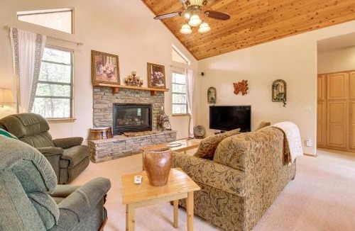 Pinetop House | Trail Access On-Site! Pinetop Retreat Near Golf