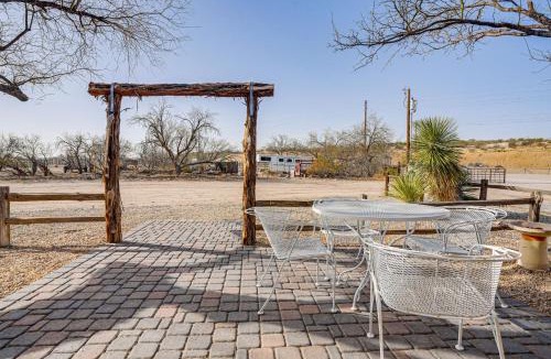 Wickenburg House | 'Trail Head House' w/Mtn Views in Wickenburg!