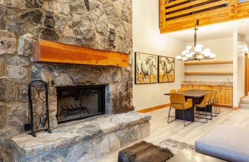 Deer Valley Apartment | Trail's End Lodge at Deer Valley Resort - Four Bedroom Residence with Space #504