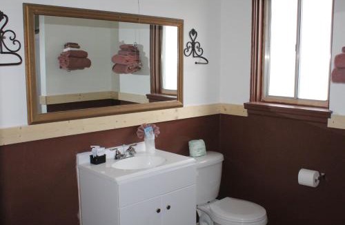 Lewistown Hotel | Trail's End Motel Downtown Lewistown
