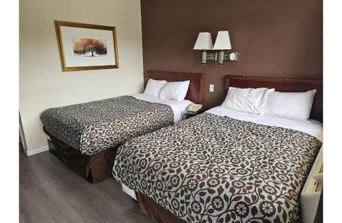 South Central Omaha Hotel | Travel Inn By OYO Omaha