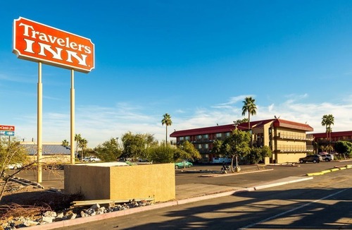 Estrella Hotel | Travelers Inn - Phoenix