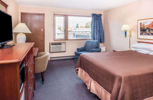 Kalispell Hotel | Travelodge by Wyndham Kalispell