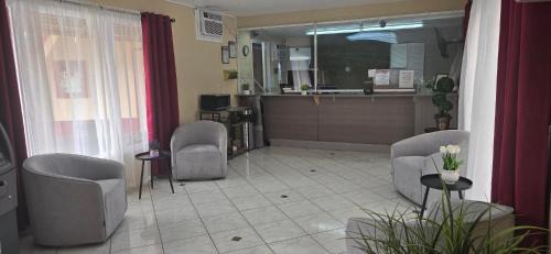 Las Vegas Strip Hotel | Travelsuites Hotel