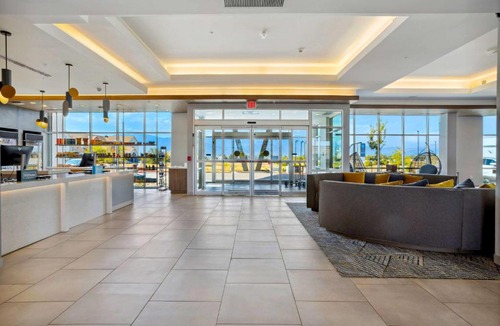 Southeast Colorado Springs Hotel | Tru By Hilton Colorado Springs Airport
