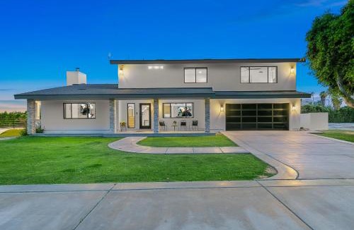 Bermuda Dunes House | True Country 1 Acre Property with 65ft Pool