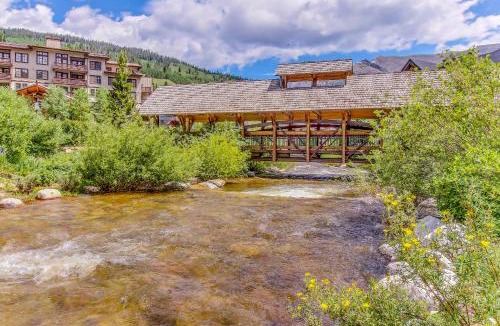 Copper Mountain Village Apartment | Tucker Mountain Lodge 321