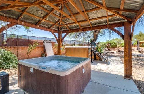 Tucson House | Tucson Casita w/Shared Swim Spa, Close to Hiking!