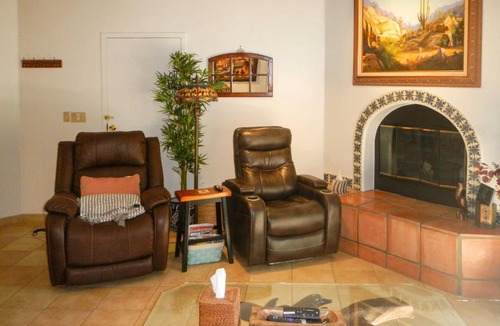 Starr Pass House | Tucson Home w/BBQ & Patio, 5 Mi to ‘A’ Mountain!