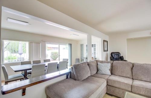 Northridge Estates House | Tucson Townhome w/Shared Pool in 55 + Community!