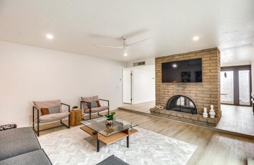 Catalina Del Rey House | Tucson Vacation Rental w/Patios & Pool Access!