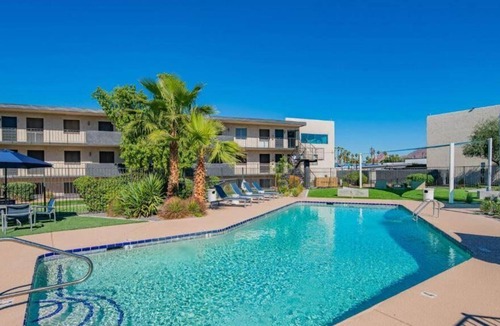 Goebel Apartment | TWO Bold Gorgeous CozySuites | Camelback 07&09
