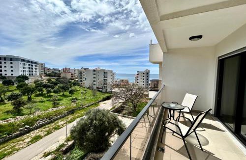 Dobra Voda Apartment | Two & Sea Suites