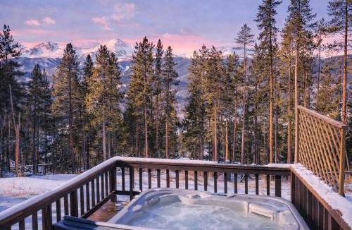 Forest Hills House | Ullr Haus: Luxurious Mountain Home w/Hot Tub Views