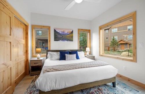 Crested Butte House | Unforgettable Mountain Escape plus Waffles