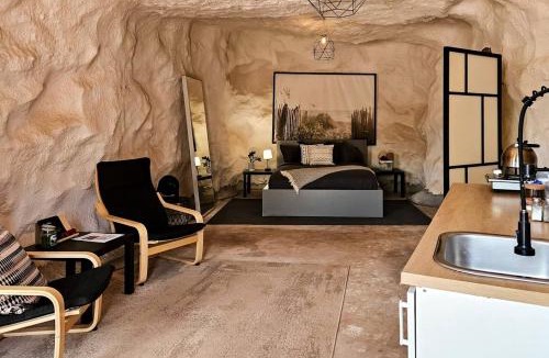 Moab House | Unique Cave for a Memorable Vacation on a Secluded Ranch by the Colorado River in Moab, Utah