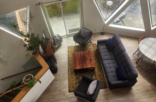 Otter Rock House | Unique Geodesic Dome Home with WiFi Deck & Lovely Views - 2 Dogs OK