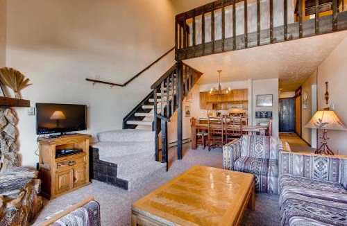 Mount Crested Butte Apartment | Unique, Mountain 4 Br Condo Condo