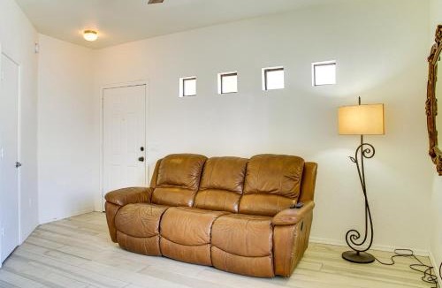 South Mountain House | Unwind Poolside! Condo 1 Mi to South Mountain Park