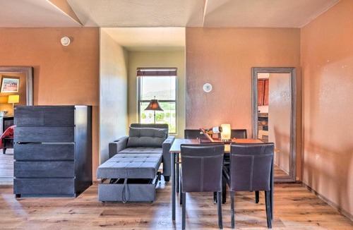 Desert View Apartment | Unwind Poolside! Dreamy Desert Oasis in Phoenix