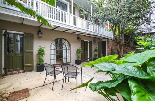 French Quarter Apartment | Updated Bourbon Street Condo w/Smart TVs!