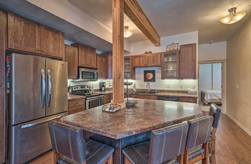 Red Lodge House | Updated Townhome w/Hot Tub - Walk to Downtown!