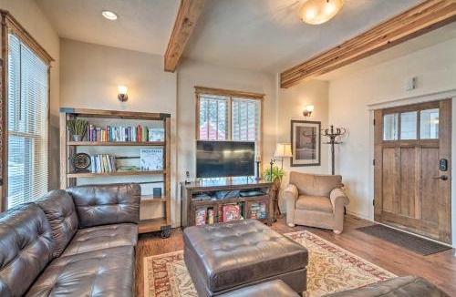 Red Lodge House | Updated Townhome w/Hot Tub - Walk to Downtown!